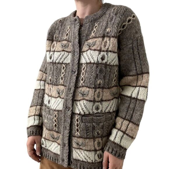 Vintage Oster Austrian Wool Mohair Brown Floral Embroidered Cardigan Sweater - Picture 8 of 9